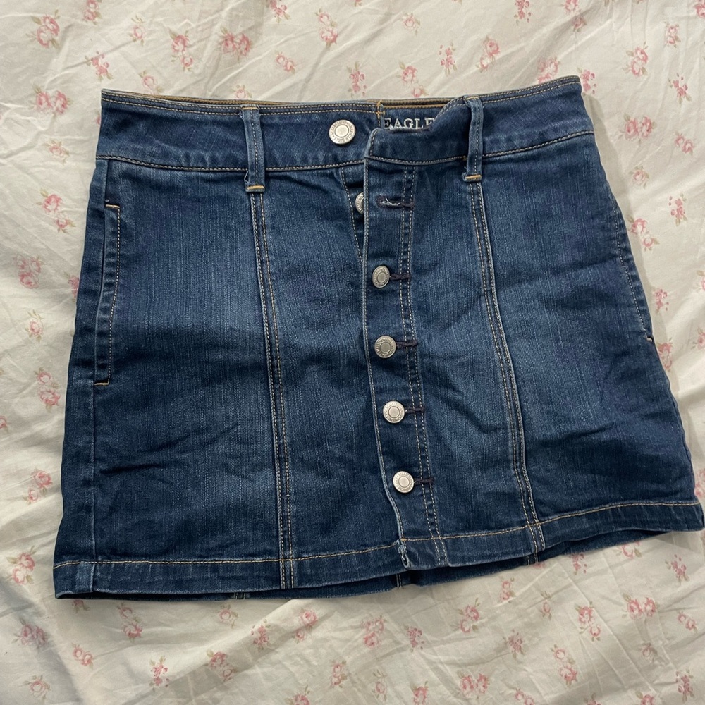 Cute American Eagle jean skirt
